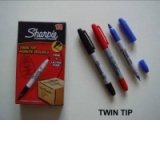 Marker perm. 2 capete 0,5 si 1,00 mm. Sharpie Twin Tip (4 culori)