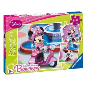 Puzzle Minnie Mouse in Parc, 3x49 piese