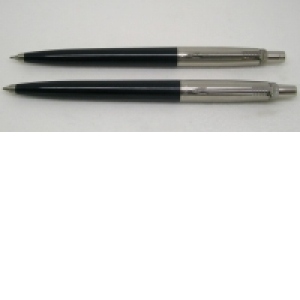 Set Parker Jotter : Pix , creion mecanic 0.5 mm si etui (negru - argintiu)