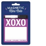 Knock Knock XOXO Magnetic Mini Note