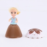 Mini papusa briosa Cupcake Surprise - Adalyn