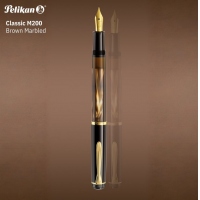 Stilou Classic Brown Marbled M200, penita M aur 24k, accesorii placate aur 24k