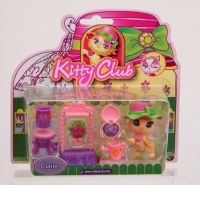 Figurina de catifea Kitty cu accesorii. Set mare. Claire