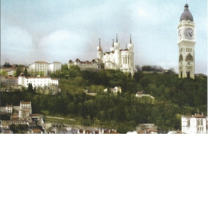 Vedere Lyon, ora 16:25: bazilica si turnul garii