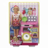 Papusa Barbie in Bucatarie