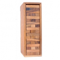 Condo. Jenga din lemn