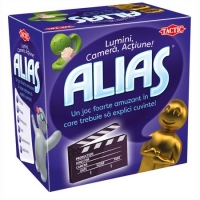 Alias Mini: Lumini, camera, actiune!