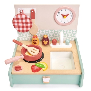 Bucatarie in cutie, din lemn premium, Mini Chef Kitchenette, 11 piese, echipamente si accesorii complete pentru gatit