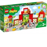 LEGO DUPLO - Hambar, tractor si ingrijirea animalelor 10952, 97 piese