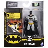 Figurina Batman 10cm cu 3 Accesorii Surpriza