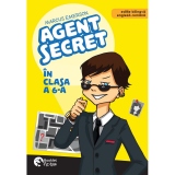 Agent secret in clasa a 6-a. Editie bilingva engleza - romana