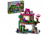 LEGO Minecraft - Terenul de antrenament 21183, 534 piese