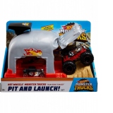 Hot Wheels - Lansator Monster Truck, craniul cu doua masinute