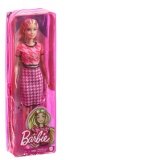Papusa barbie fashionista blonda cu tinuta casual roz