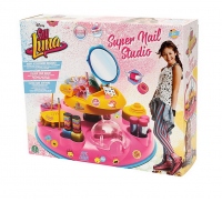 Studioul de manichiura Soy Luna