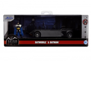 Figurina Batman masina Batmobile cu scara 1:32