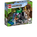 LEGO Minecraft - Temnita cu schelete 21189, 364 piese