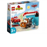 LEGO DUPLO - Distractie la spalatorie cu Lightning McQueen si Mater, 29 piese