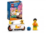 LEGO City - Motocicleta de cascadorii cu cada